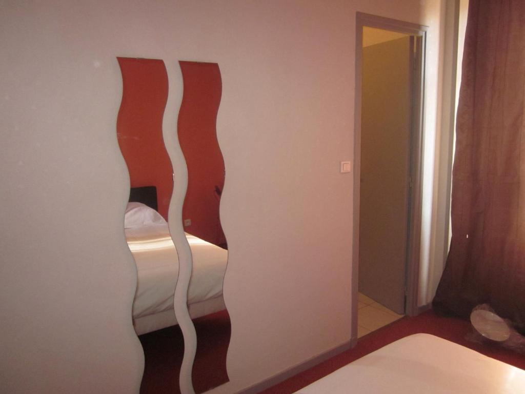 Mably Auberge Des Volcans D'Auvergne מראה חיצוני תמונה