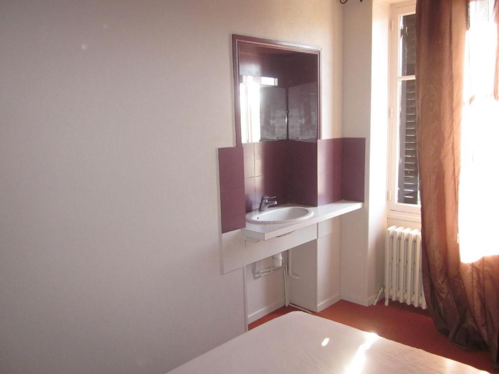 Mably Auberge Des Volcans D'Auvergne חדר תמונה